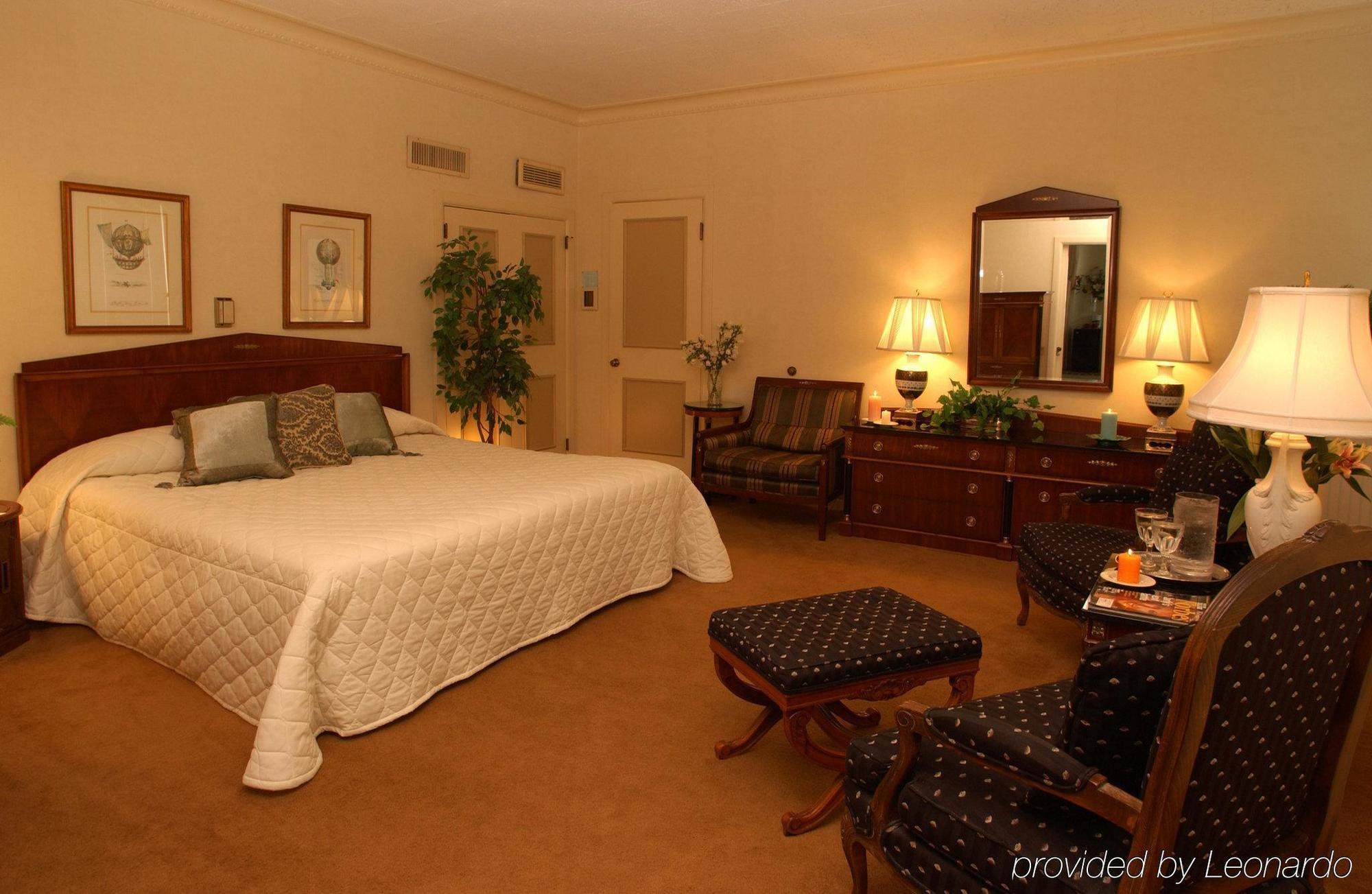 Milwaukee Athletic Club Otel Oda fotoğraf